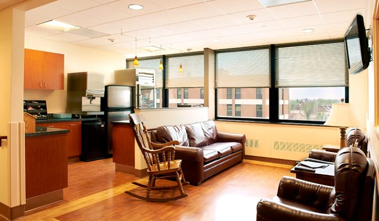 St. Joseph’s Hospital Health Center – Postpartum Suite